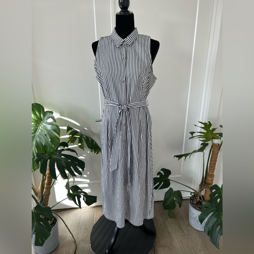 Button Down Maxi Dress size US Large sleeveless
